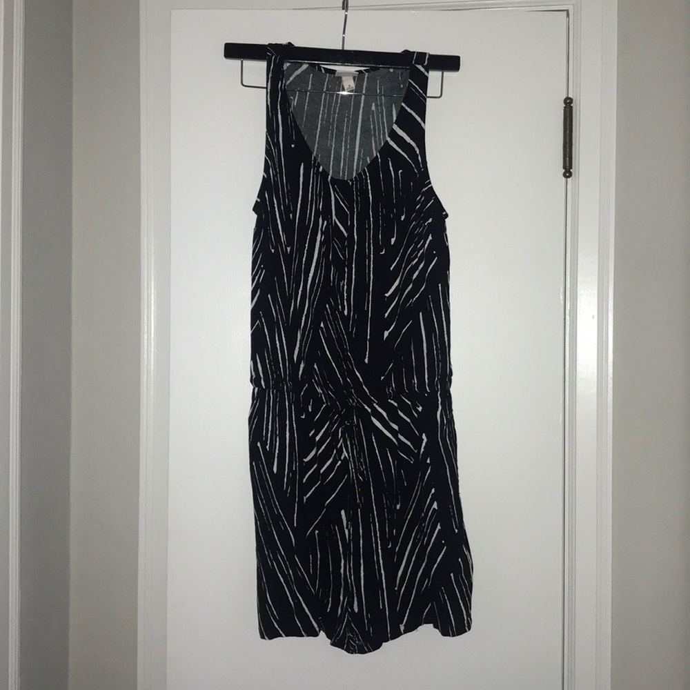 Black printed woven romper